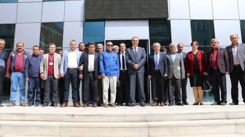 Genel Müdür Coşkun Alaşehirli Muhtarları Dinledi