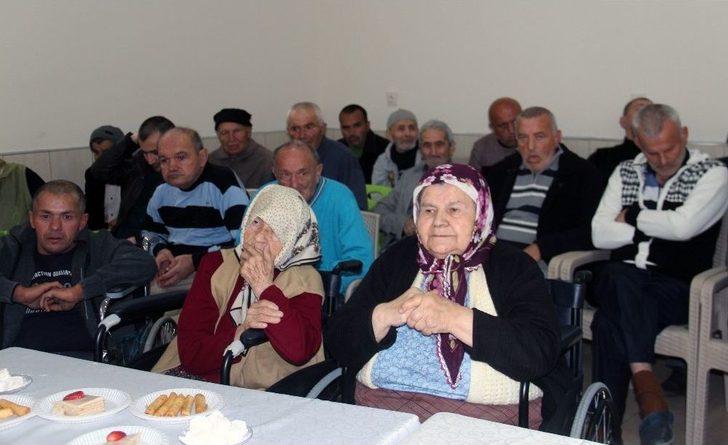 Engelli Ve Bakım Merkezi’nde Yaşlılar Haftası Kutlaması G5
