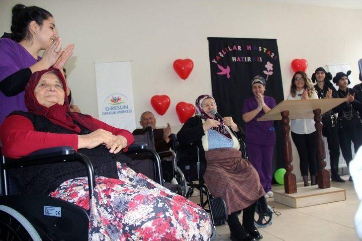 Engelli Ve Bakım Merkezi’nde Yaşlılar Haftası Kutlaması G1