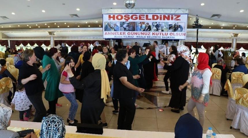 Kozlu Belediyesi&rsquo;nden Anlamlı Anneler G&uuml;n&uuml; Etkinliği