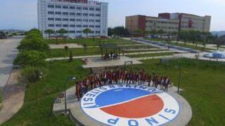 Üniversitede Öğrencilerini Karşı Karşıya Getiren Anket