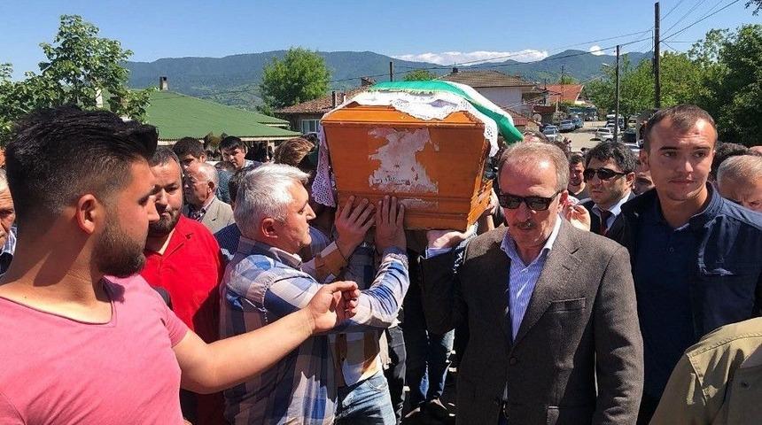 Mezuniyetine Bir G&uuml;n Kala Kazada Hayatını Kaybetti