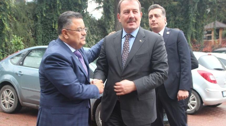 Ak Parti Genel Başkan Yardımcısı Karacan’dan Başkan Yağcı’ya Ziyaret