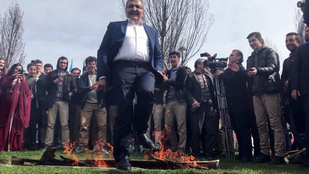 Nevruz Bayramı Zeytinburnu&rsquo;nda Coşkuyla Kutlandı