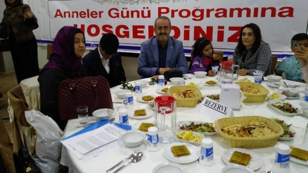 Eğitim-bir-sen&rsquo;den Anneler G&uuml;n&uuml; Etkinliği