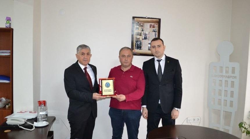 Mehmetçik Vakfı’ndan Bandırmaspor’a Teşekkür Plaketi