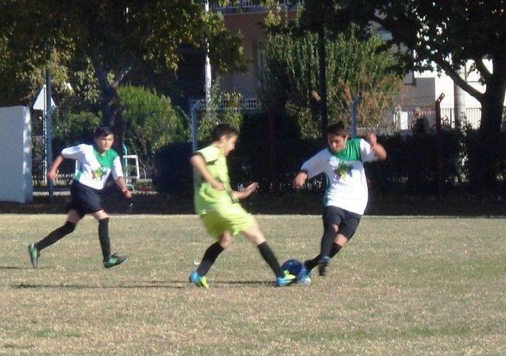 Sarıgöl’de Okullar Arası Yıldız Erkekler Futbol Turnuvası G4