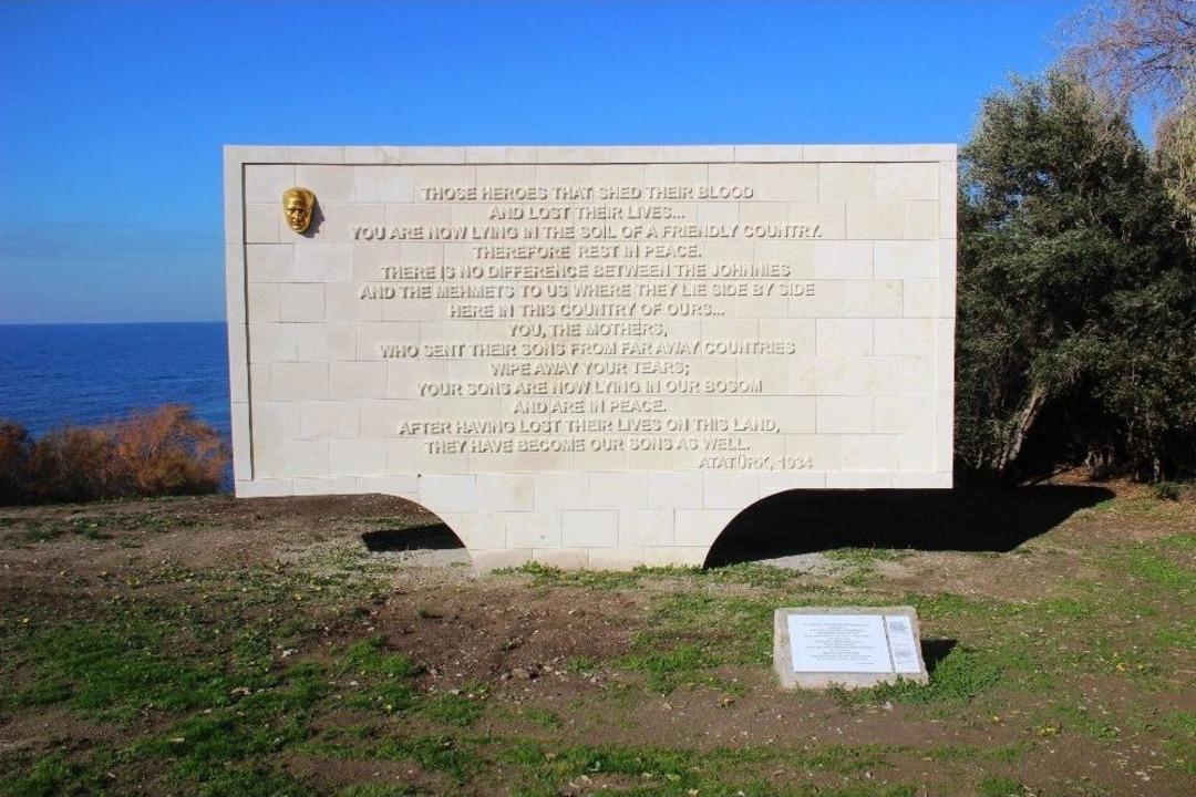 Atat&uuml;rk&rsquo;&uuml;n Anzaklar İ&ccedil;in S&ouml;ylediği S&ouml;zlerin Bulunduğu Kitabe Yenilendi