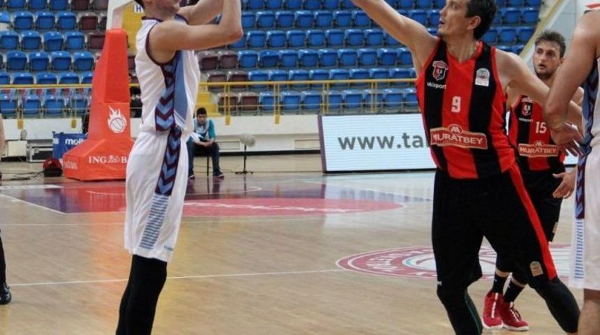 Tahincioğlu Basketbol S&uuml;per Ligi: Trabzonspor: 76 - Muratbey Uşak: 91