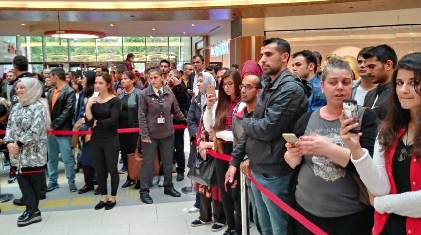 Defne Samyeli Malatya&rsquo;da S&ouml;yleşiye Katıldı