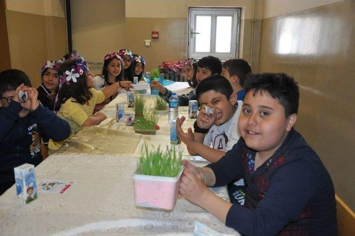 Kars Atatürk İlköğretim Okulu’nda Nevruz Coşkusu G1