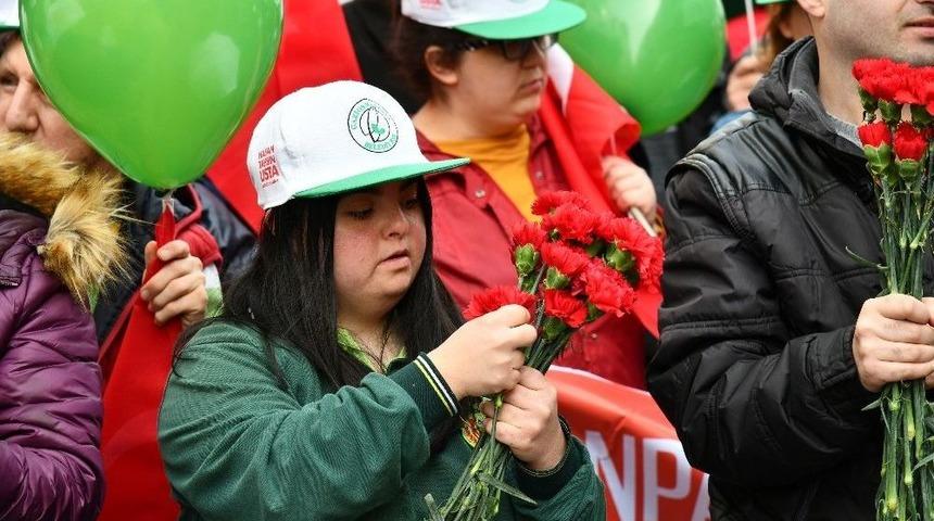 Gaziosmanpaşa&rsquo;da Down Sendromlu &Ccedil;ocuklar Y&uuml;r&uuml;y&uuml;ş Yaptı