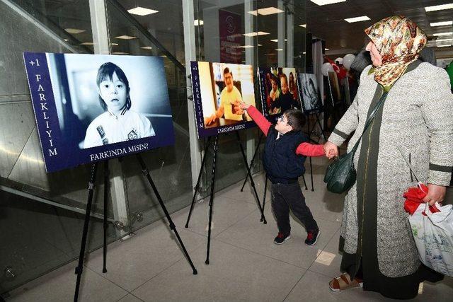 Gaziosmanpaşa’da Down Sendromlu Çocuklar Yürüyüş Yaptı