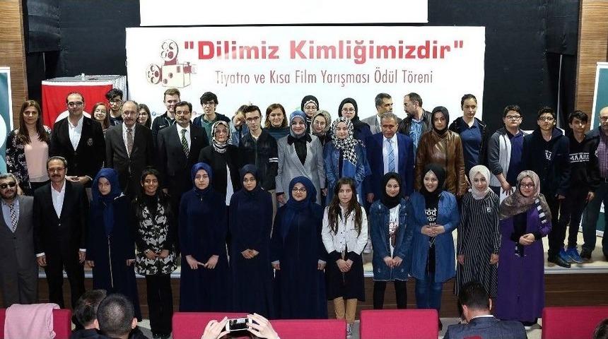 Meram&rsquo;da &ldquo;dilimiz Kimliğimizdir&rdquo; Yarışmasının &Ouml;d&uuml;lleri Verildi