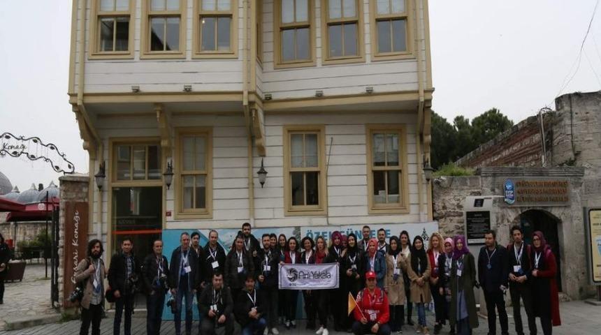 Fotoğraf&ccedil;ılar, Estam&rsquo;la Ey&uuml;psultan&rsquo;ı Keşfetti