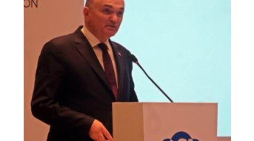 Bakan Faruk Özlü: “2017 Yılı İçin Yüzde 7,5 Oranında Bir Büyüme Bekliyorum”