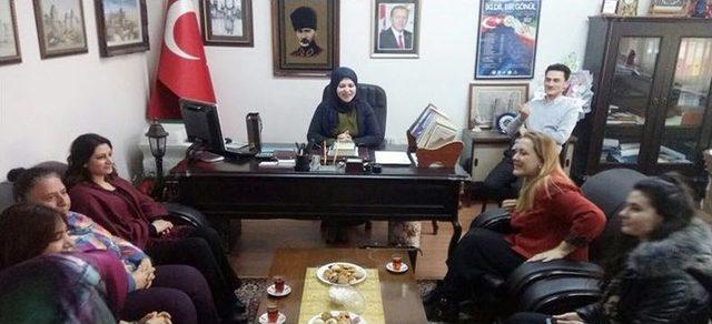 Ak Parti Kadın Kolları İl Başkanı Çelik Tyb Erzurum Şubesi’ni Ziyaret Etti