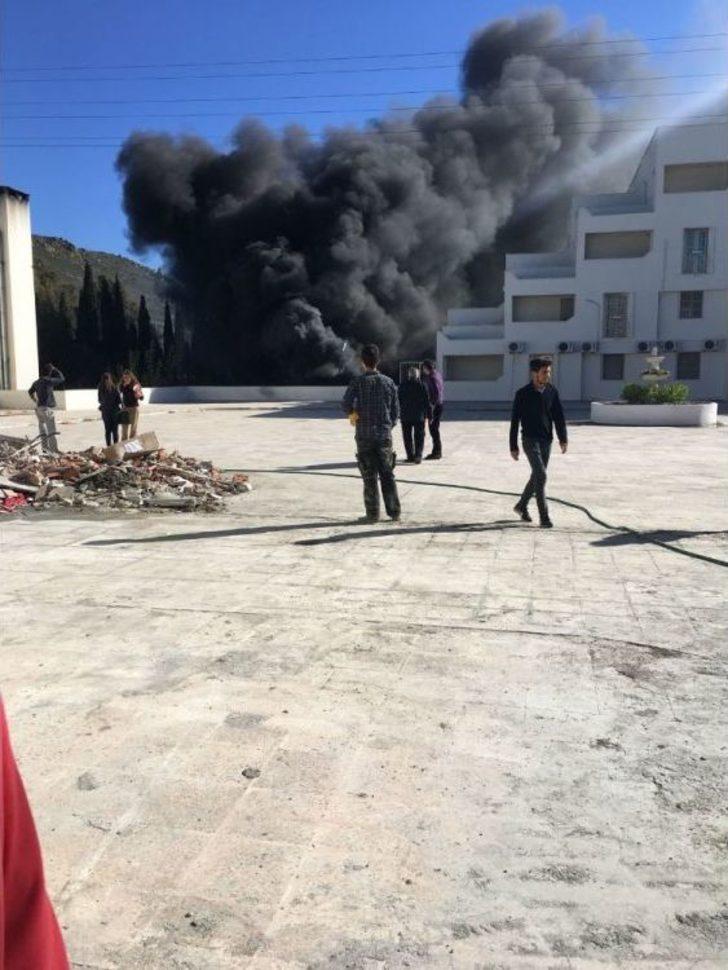 Okulun Yakıt Tankı Patladı G4