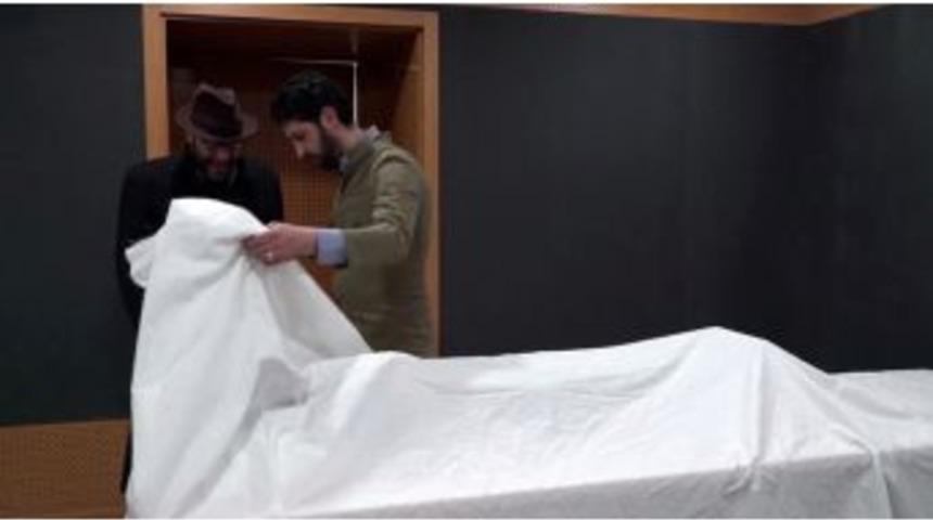 Yine Kahkaha Attırıyor