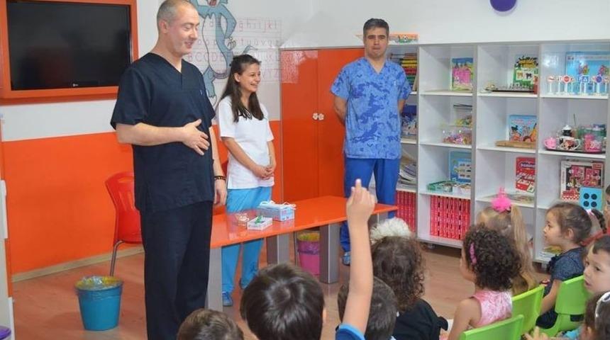 &ldquo;sağlıklı Dişler, Sağlıklı Toplum&rdquo; Sloganıyla Miniklere, Ağız Ve Diş Taraması Yapıldı