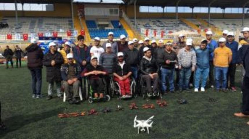 Down Sendromlulardan Drone G&ouml;sterisi