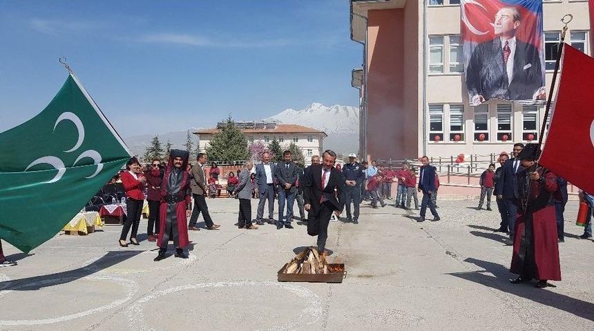 Develi&rsquo;de Nevruz Bayramı Coşkuyla Kutlandı