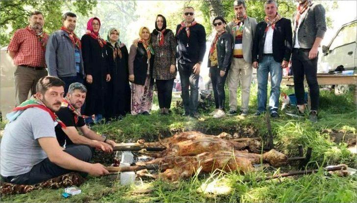 Mudanyalı Türkmenler Dede Şenliklerine Damga Vurdu G1