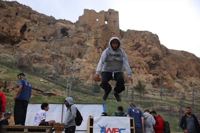 Mardin’de Serbest Koşu Ve Parkur Dünya Kupası