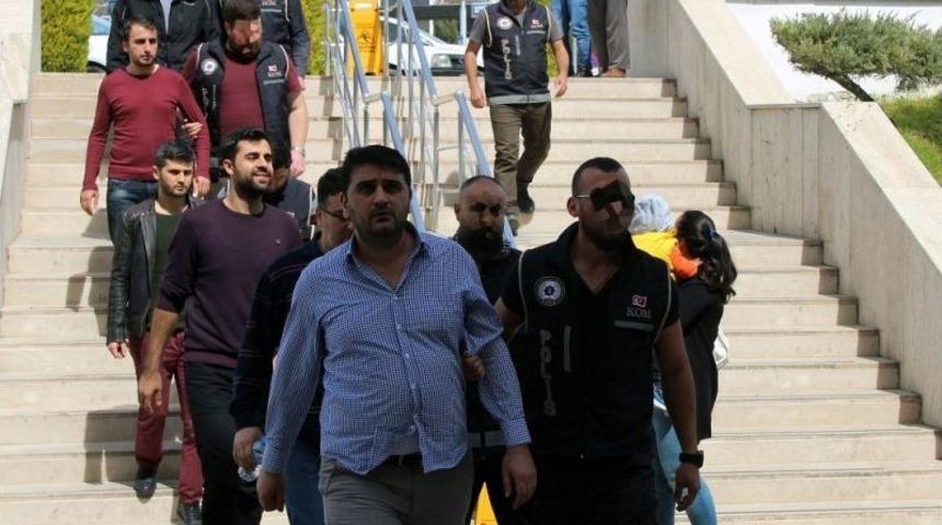 Muğla Merkezli Fet&ouml; Operasyonunda 10 Muvazzaf Asker Adliyeye Sevk Edildi