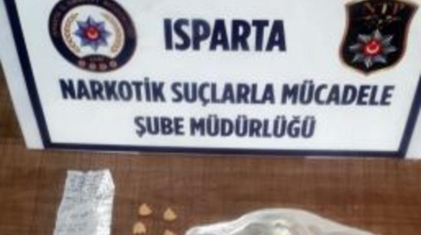 Isparta&rsquo;da Uyuşturucu Operasyonu: 2 G&ouml;zaltı