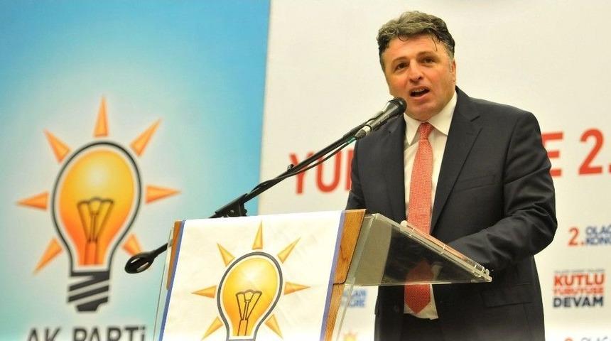 Eyl&uuml;l Ayında Se&ccedil;ilen Ak Partili Başkan İstifa Etti