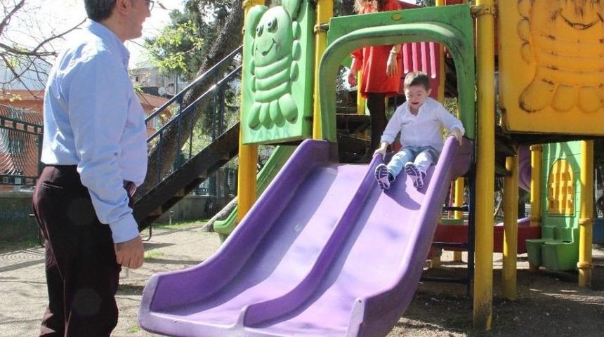 Dr. Dırık: &ldquo;aileler Down Sendromlu &Ccedil;ocuklarına Sevgi Ve İlgi G&ouml;stersinler&rdquo;