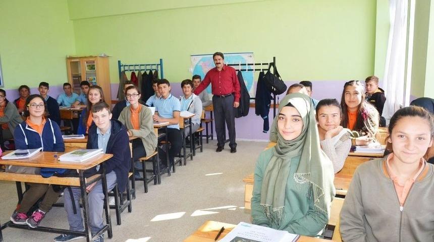 Başkan Kalın, &Ouml;ğretmen G&uuml;n&uuml;&rsquo;n&uuml; Kutladı