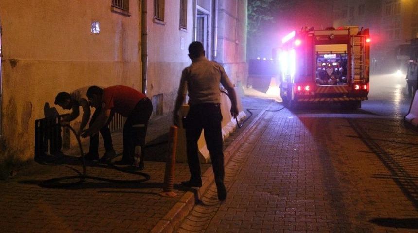 Adana Adliyesinde Yangın