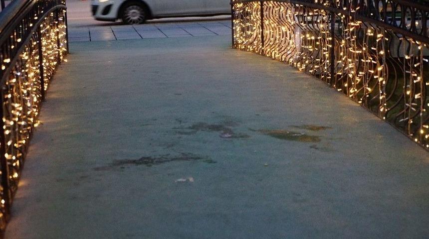 Tartıştığı Eşini 17 Yerinden Bı&ccedil;akladı