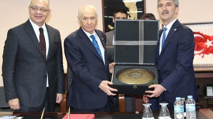 Devlet Bah&ccedil;eli Turgutlu Belediyesini Ziyaret Etti