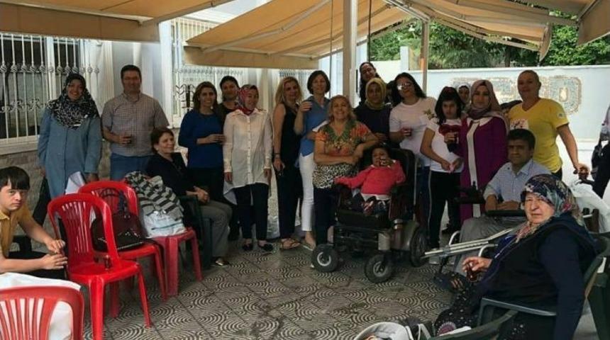 &Ouml;zel &Ccedil;ocuk Anneleri Anneler G&uuml;n&uuml; Etkinliğinde Buluştu