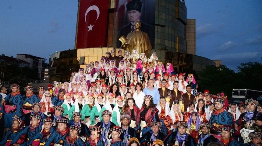 Farklı Y&ouml;relerin Dans K&uuml;lt&uuml;rleri Aydın&rsquo;da Buluştu