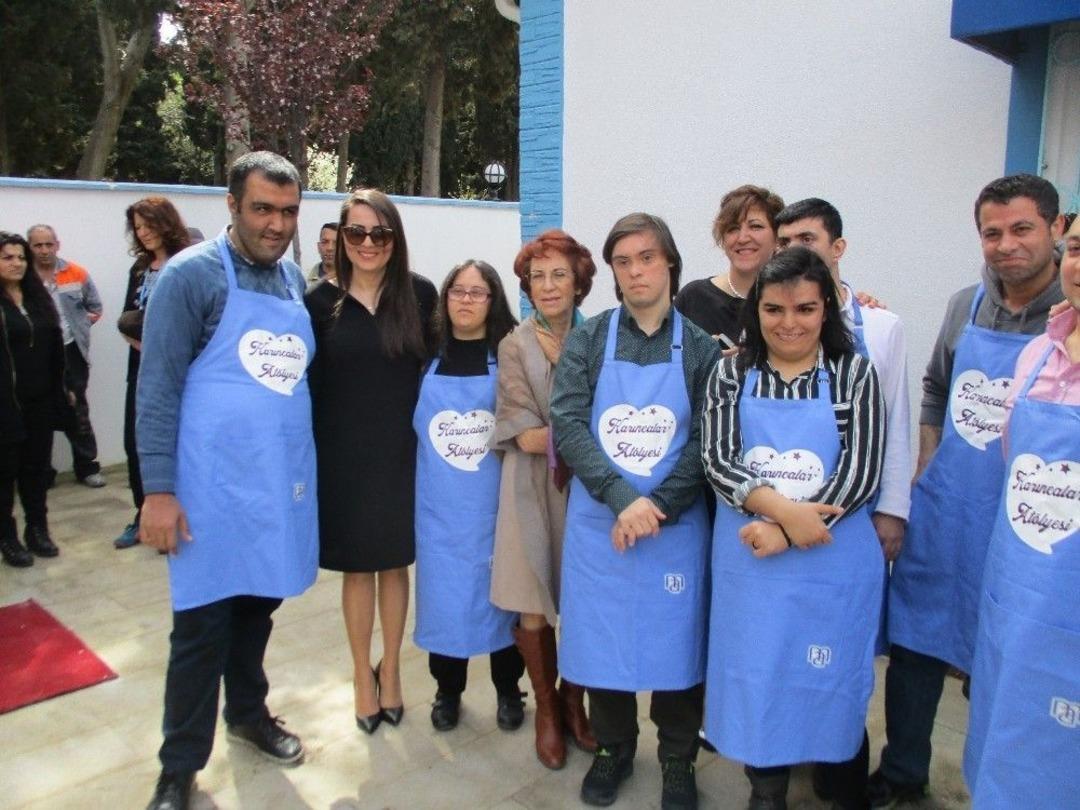 Maltepe&rsquo;de Down Sendromlu Gen&ccedil;ler İ&ccedil;in Sevgi Kafe Ve Karıncalar At&ouml;lyesi A&ccedil;ıldı