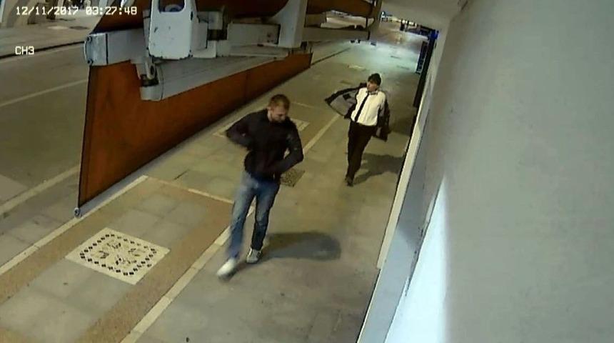 2 G&uuml;n Saklandıkları İş Hanını Soyan Hırsızlar Tutuklandı