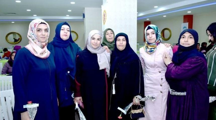 Ceylanpınarlı Annelere &ldquo;anneler G&uuml;n&uuml;&rdquo; Etkinliği