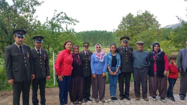 Eğirdir’de Şehit Ve Gazi Ailelerine Özel Anneler Günü Kutlaması