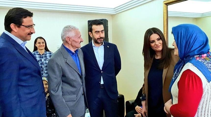 Ke&ccedil;i&ouml;ren&rsquo;de Anneler G&uuml;n&uuml;ne &Ouml;zel Huzurevi Ziyareti