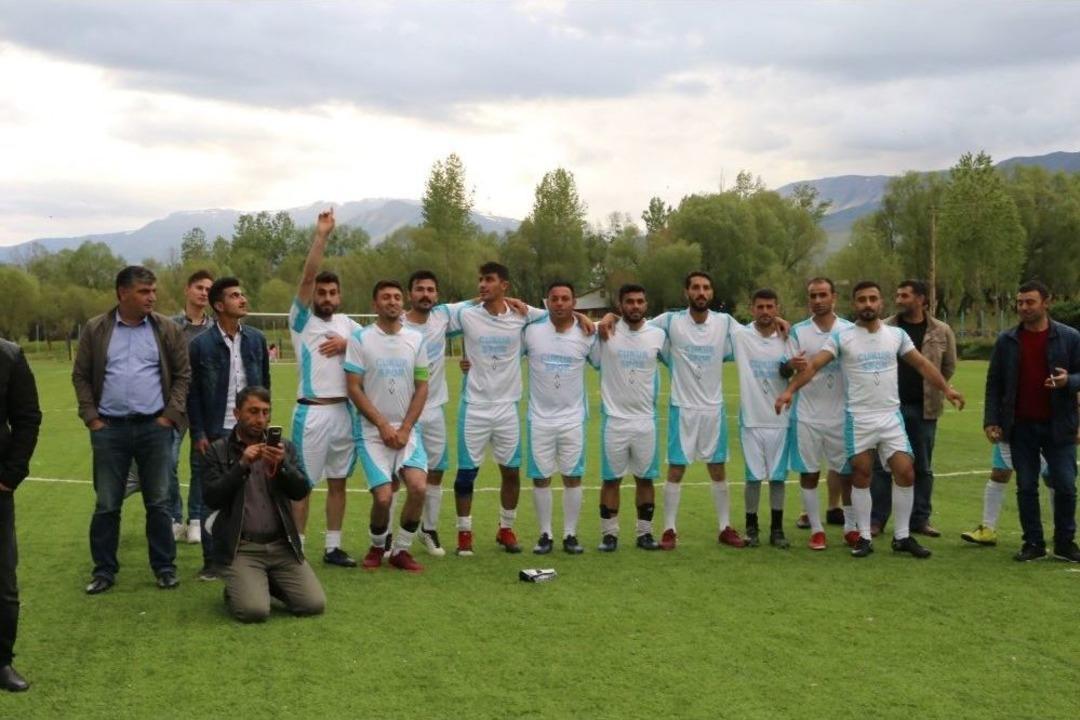 Kayyumla Birlikte Futbol Sahaları Şenlendi