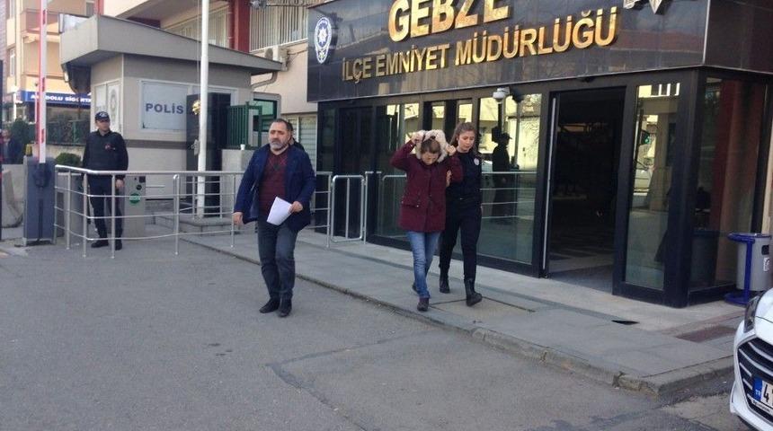 Eski Sevgilisini Sokak Ortasında Vuran Kadın Adliyeye Sevk Edildi