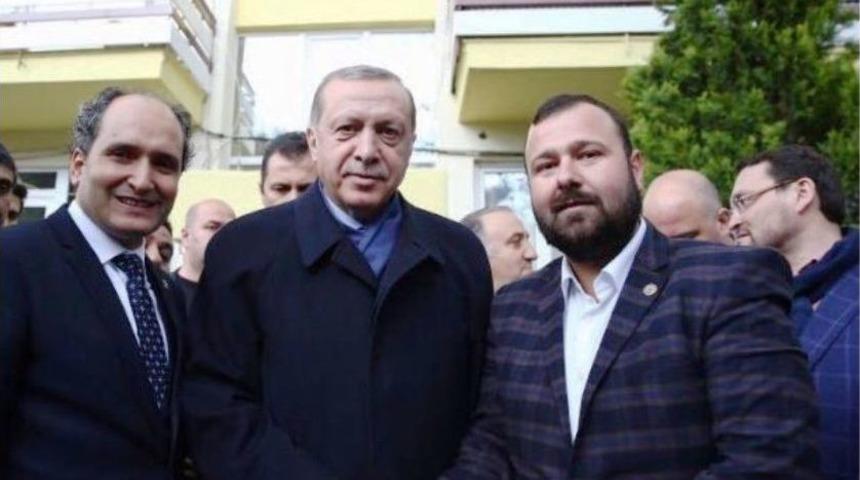 Ayvalık Ak Parti Yeni Başkan Ve Y&ouml;netimini Belirliyor