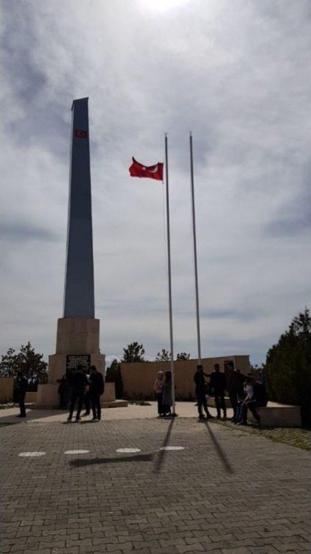 Van Güvenlik Melek Yüksekokulundan Zeve Şehitliği’ne Gezi