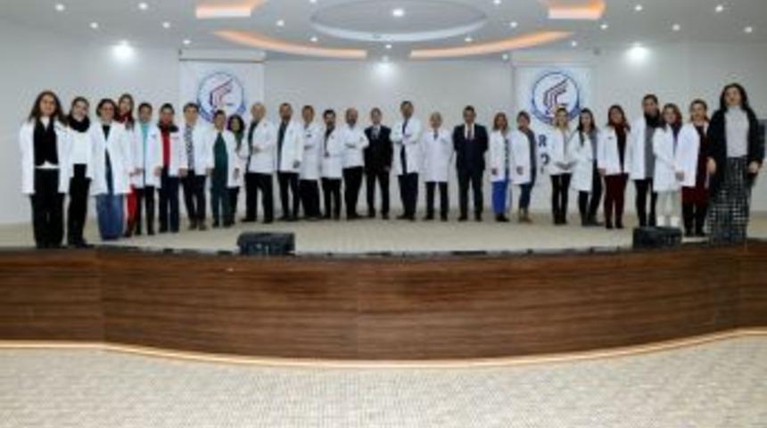 &Ouml;ğretmenler Seslendirdikleri Şarkıya Klip &Ccedil;ekti