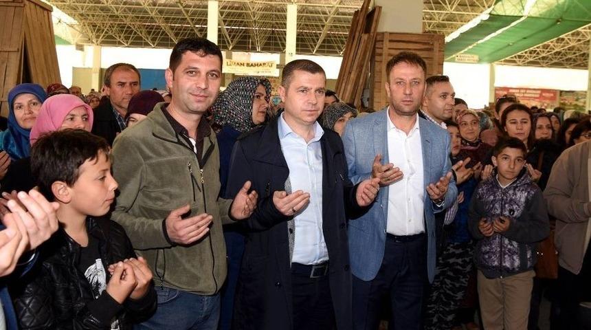 Başkan Kuzu Umre Yolcularını Uğurladı