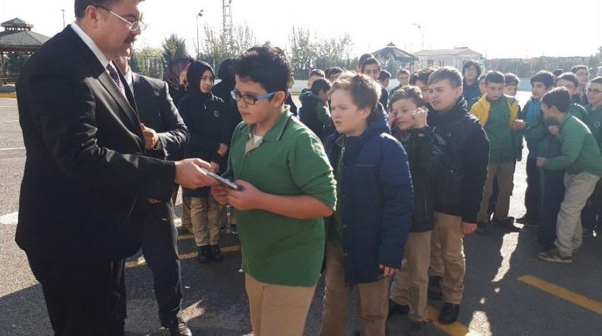 Ankaralı &Ouml;ğretmenlerden &Ouml;ğretmenler G&uuml;n&uuml;&rsquo;ne &Ouml;zel Alb&uuml;m